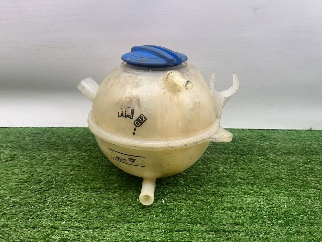 Расширительный бачок