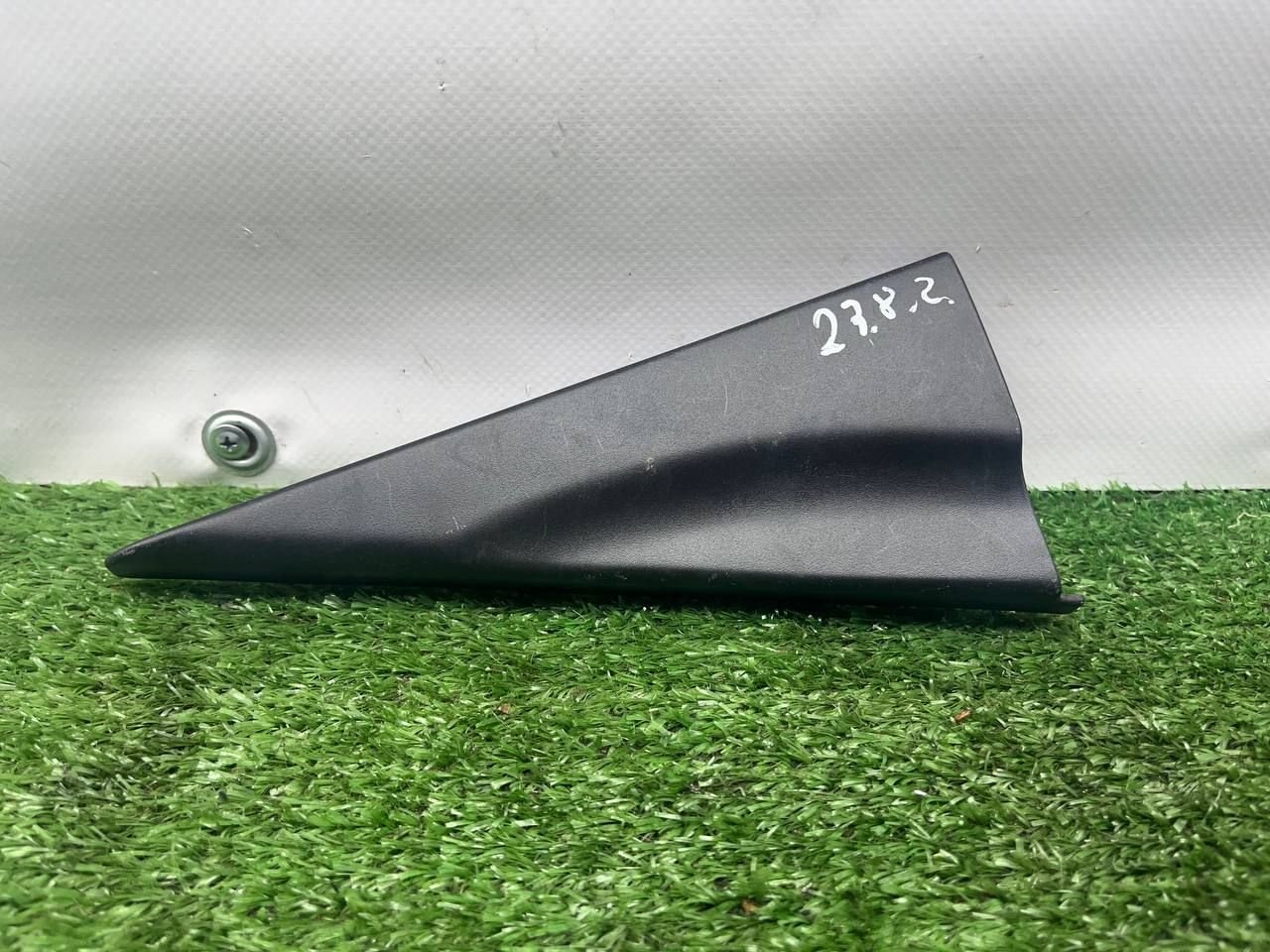Молдинг (накладка) двери задней правой