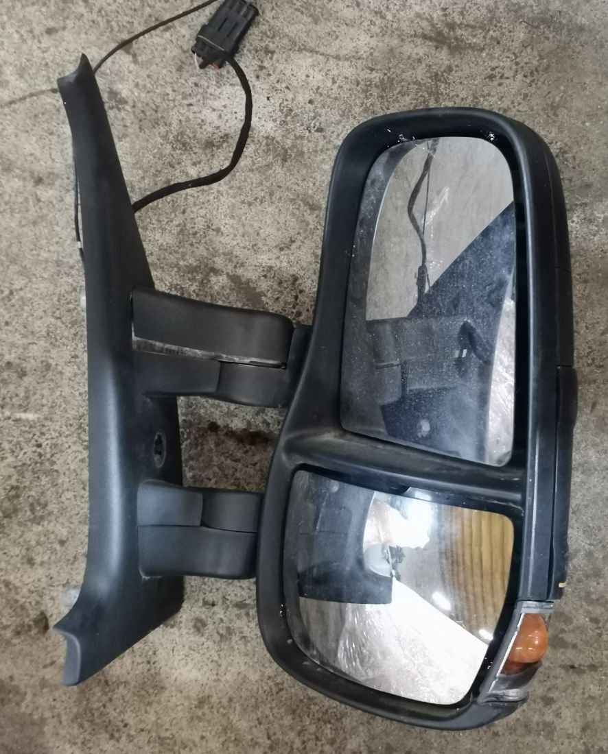 Зеркало правое, Iveco Daily 5 2013