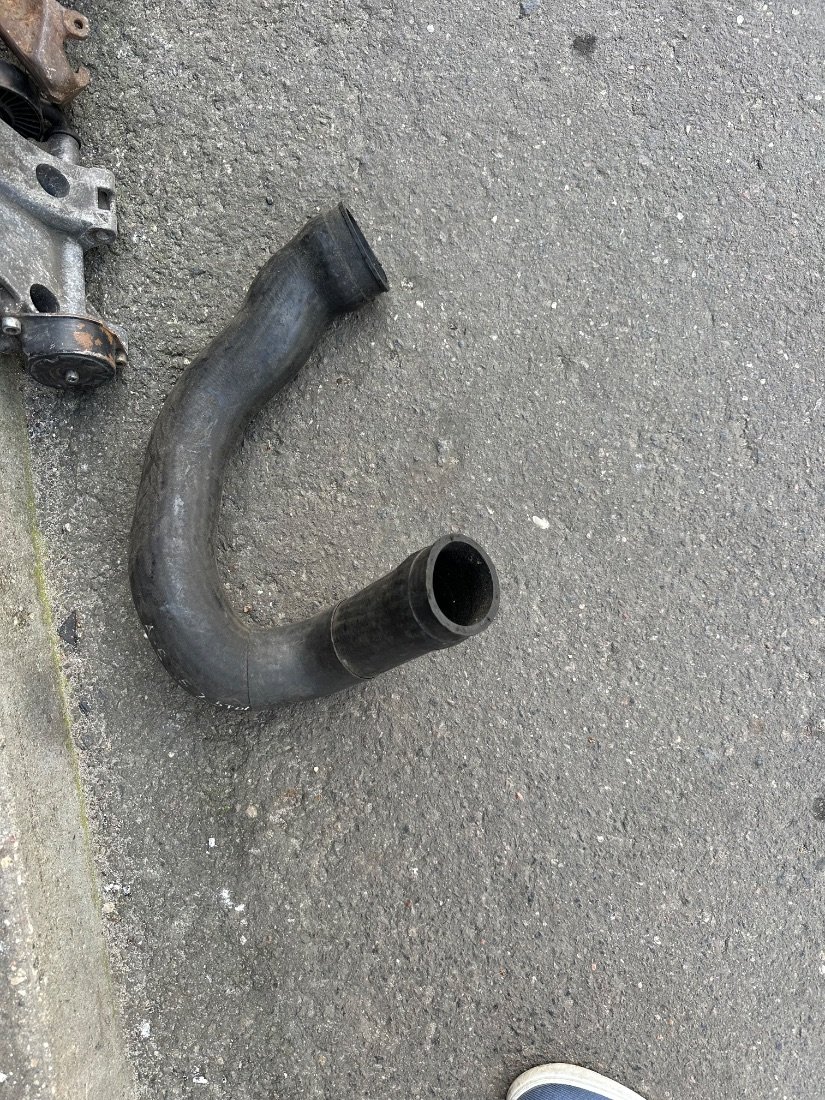 Патрубок интеркулера