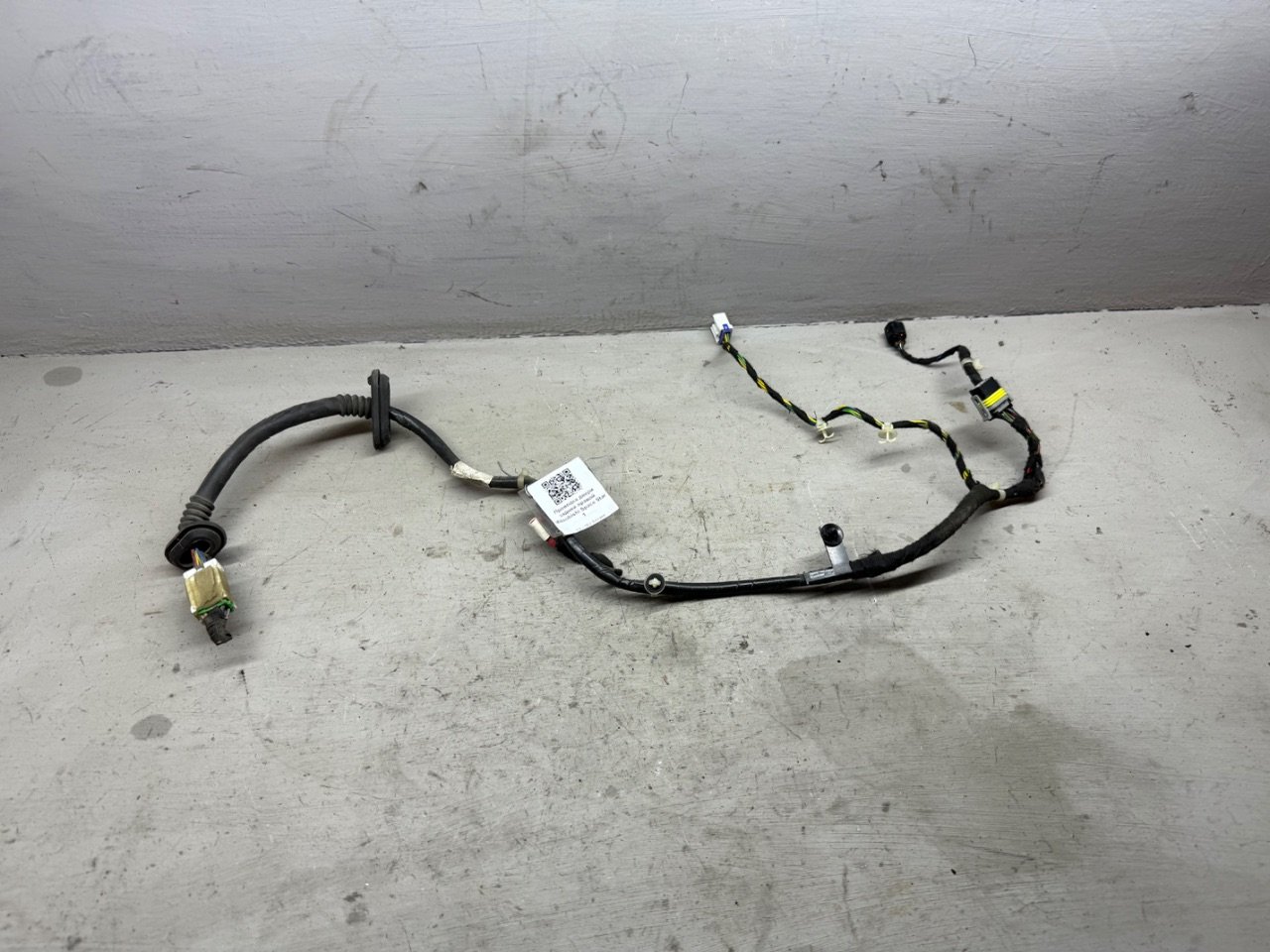 Проводка двери задней правой